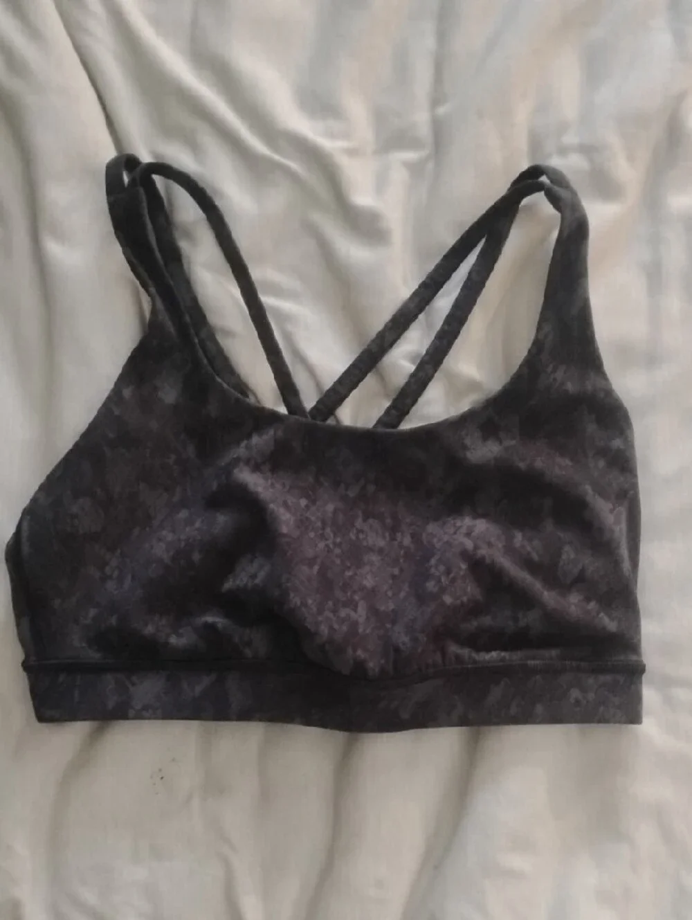 lululemon athletica Black Cross-Back Strappy Sports Bra